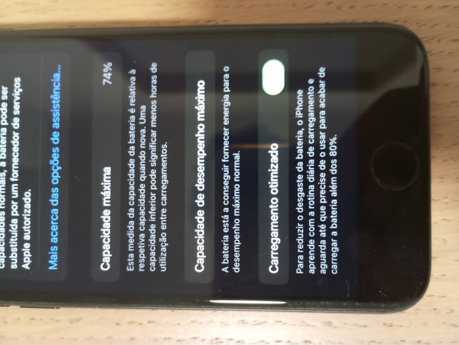 Iphone 7 (32GB) desbloqueado em bom estado + acessórios