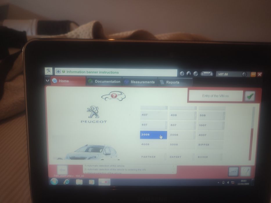 Diagbox (ferramenta de diagnóstico para Peugeot Citroen/DS) com chip completo e portátil dedicado