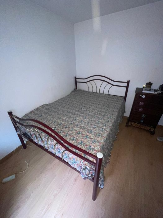 Cama e colchão juntos King size