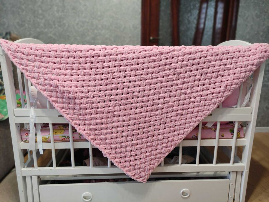 Дитяча в'язана ковдра
