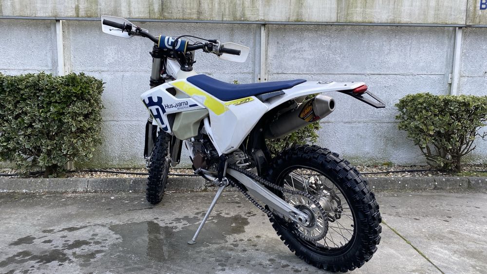 Husqvarna FX/FE/FC 450 matriculada