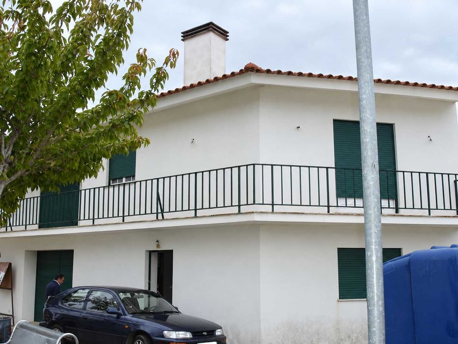 Moradia T3 em Cadima, Cantanhede | S/ Licença (Apenas Capital Próprio / Pronto Pagamento)