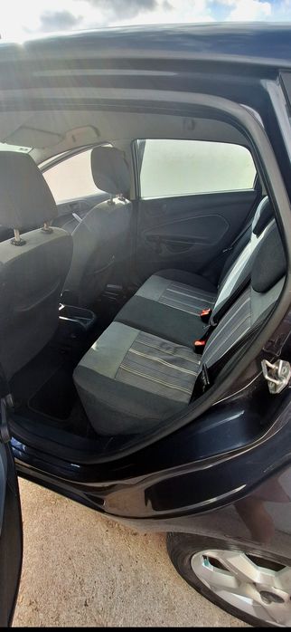 Ford Fiesta — fotografia 11