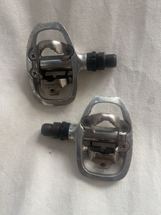 Pedais Shimano SPD