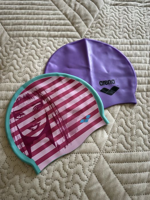 + ПОДАРУНОК Суцільний купальник adidas для дівчинки 128 7-8років шапка для плавання