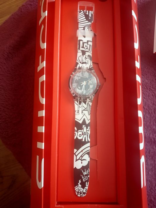 Zegarek męski Swatch z widocznym mechanizmem