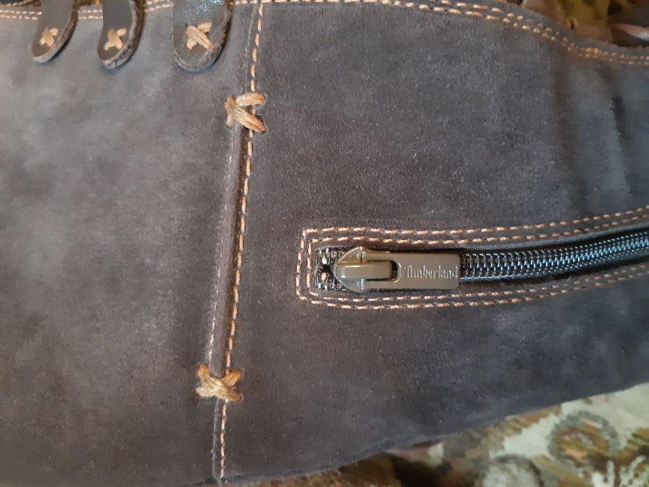Продам сапожки замшевые фирмы TimberLand