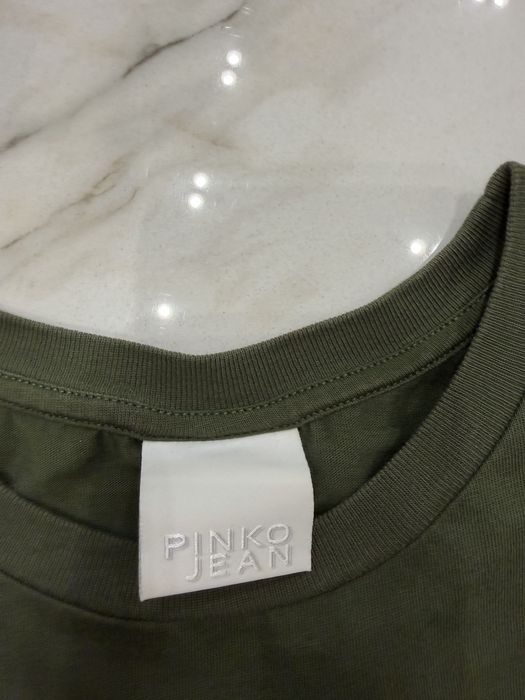 Продам футболку pinko