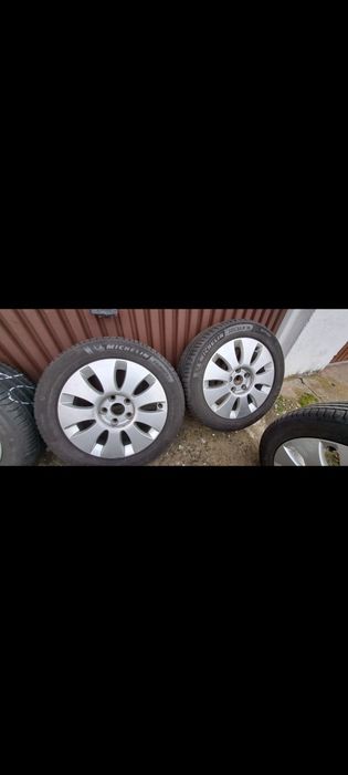 Alufelgi Audi 16 5x112  ET35  7J  Stan Idealny z Dekielkami