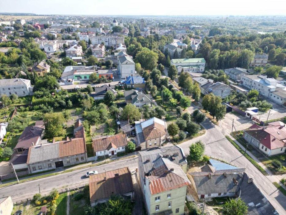 Продається приміщення, 2 поверхи + підвал по вул. Шевченка, м. Сокаль