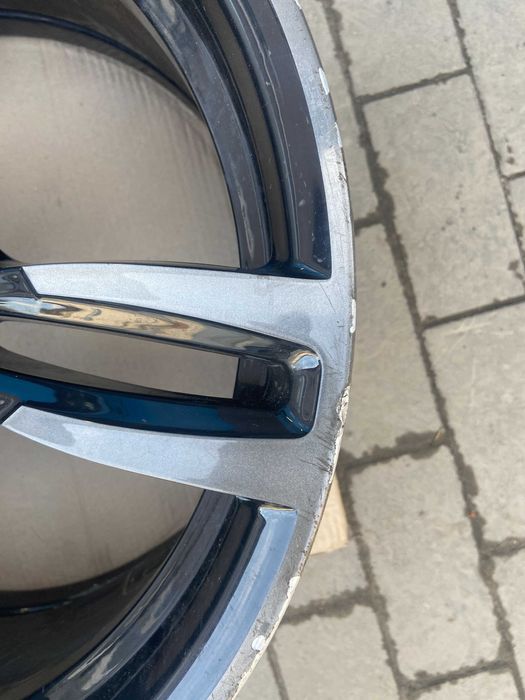 R19 оригінал BMW 3,4,5,7 F 30 31 34 07 10 80 87 82 стиль 437M диск
