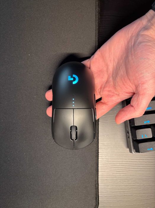 Мишка та клавіатура Logitech G PRO X 60 і Logitech G Pro Wireless