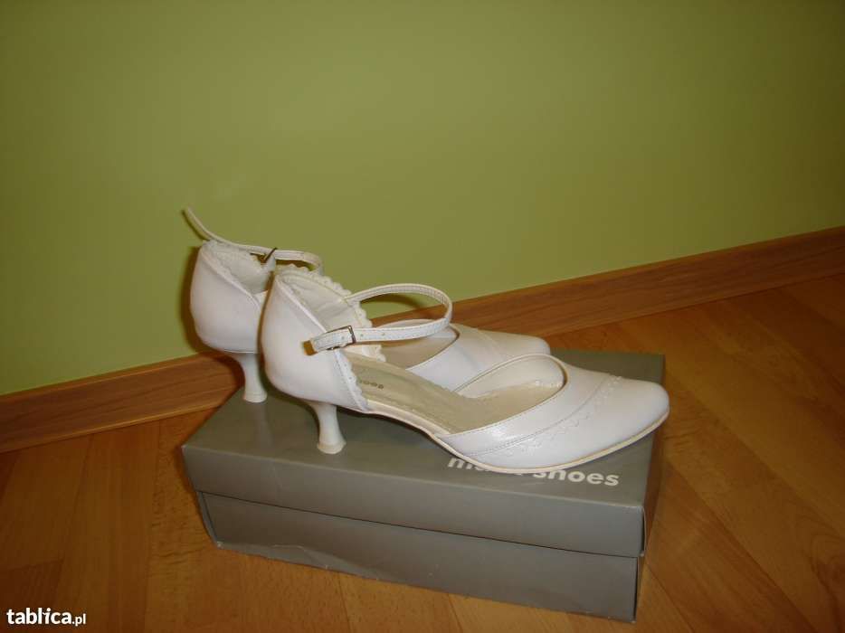 Buty ślubne - białe