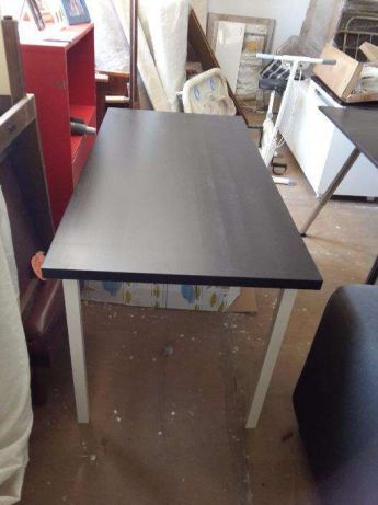 2 secretarias/8 cadeiras NOVAS