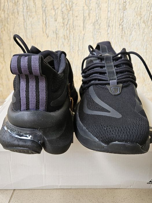 Adidas AlfaBoost V1  40 р. 26cm, 8us