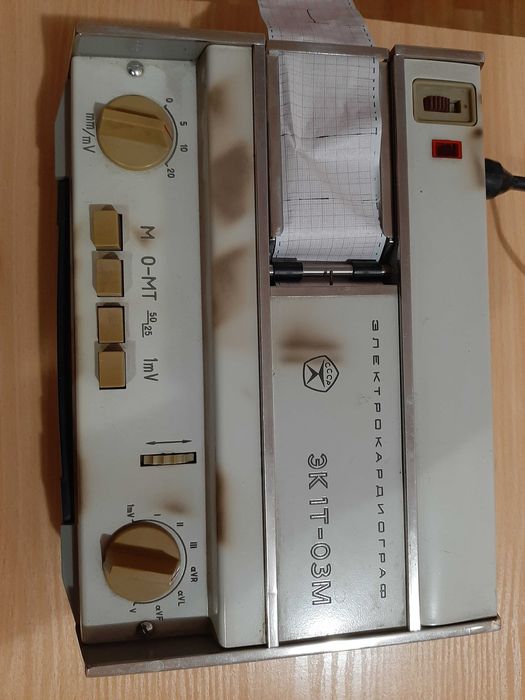 Електрокардіограф ЭК1Т-03М.