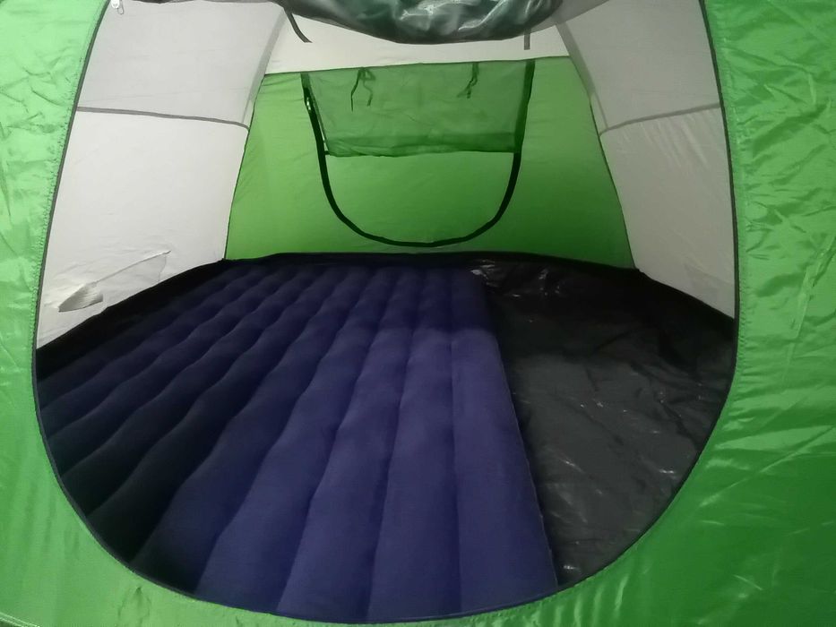 Tenda campismo 4 pessoas + oferta 2 bancos
