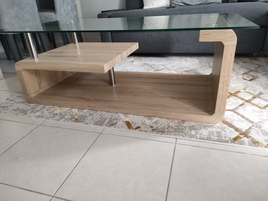 Mesa de vidro de centro