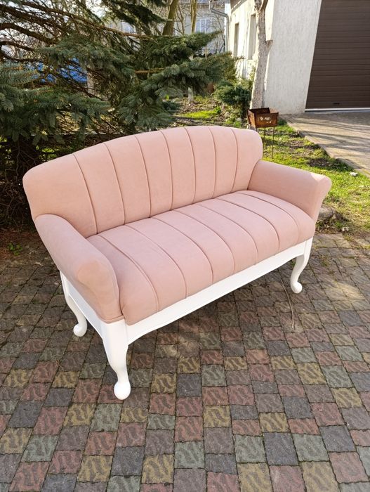 Кушетка відкривна