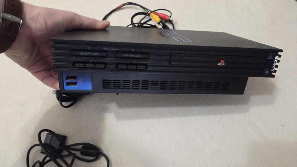 Playstation 2 DualSchock 2 Network Adaptor 320GB FMCB HDMI