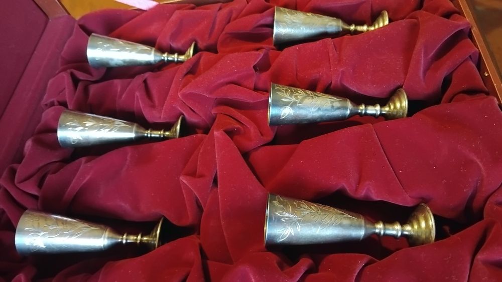 Набор серебряных срібних  рюмок "Цветочное кружево" 6 шт