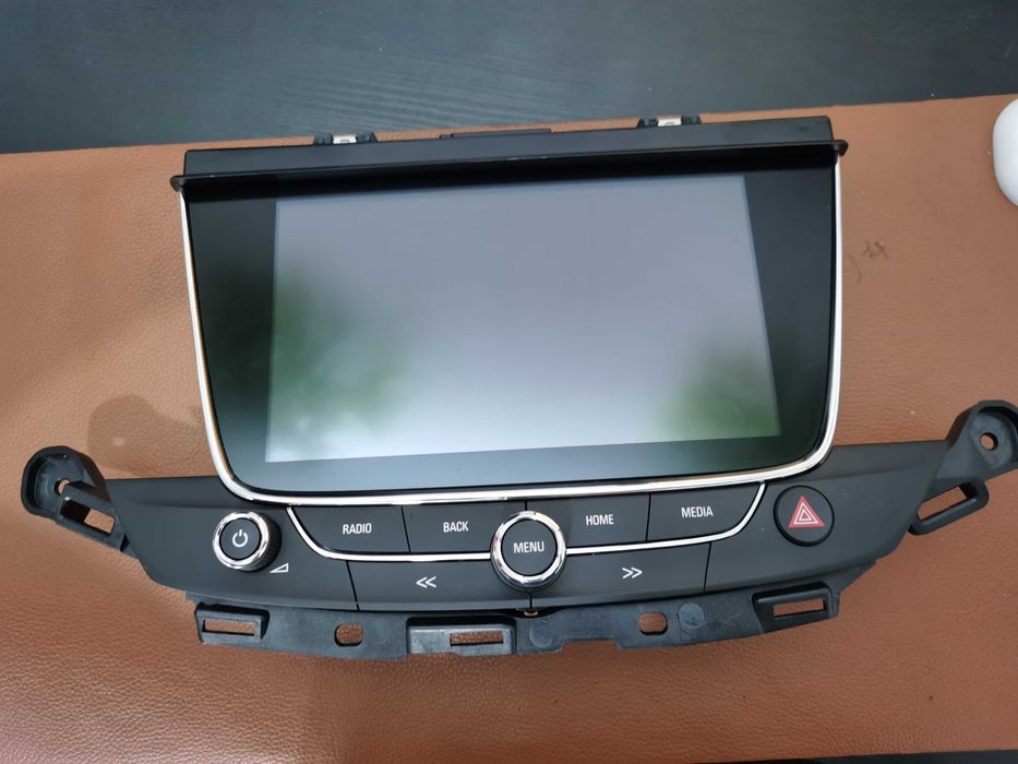 Rádio Opel Astra K - Reparação - Substituição do écran por Original