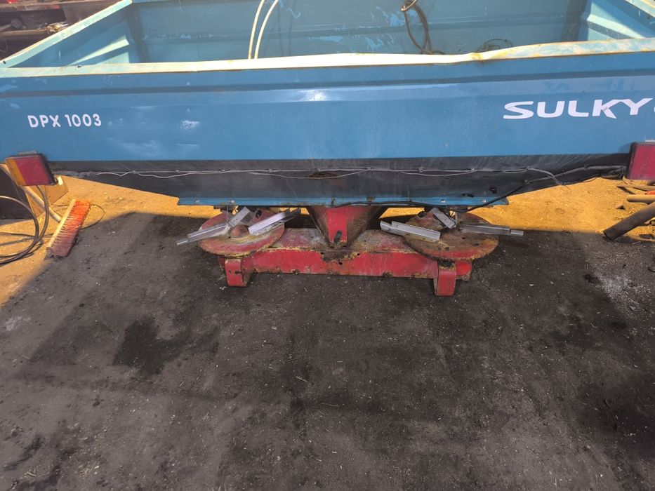 Rozsiewacz sullky 1000l