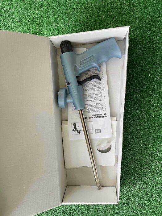 Pistola Compact foam gun para espuma PU - Soudal