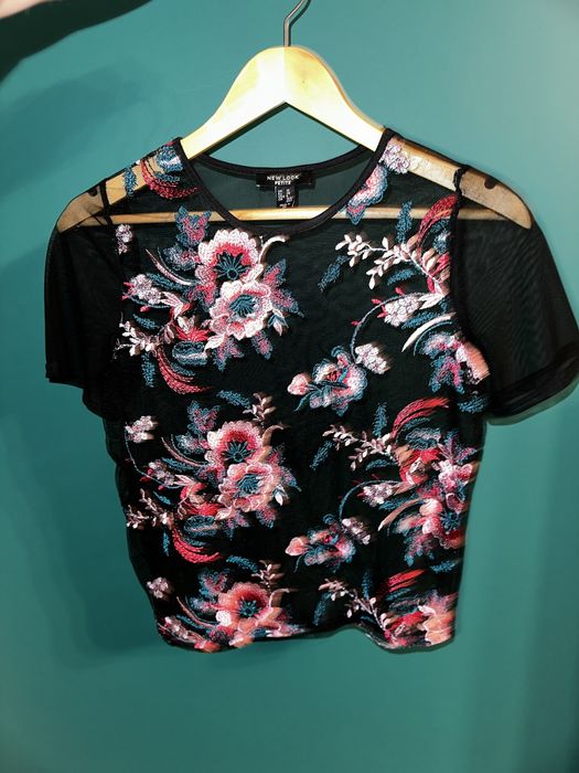 Siateczkowy haftowany top New Look Petite roz. 38
