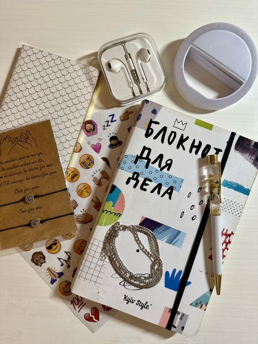 Подарункові бокси/подарочные боксы для девочки/девушки