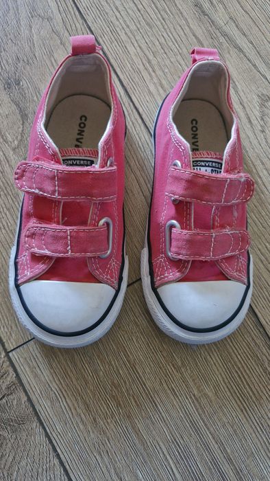 Converse r 25/ dziewczynka