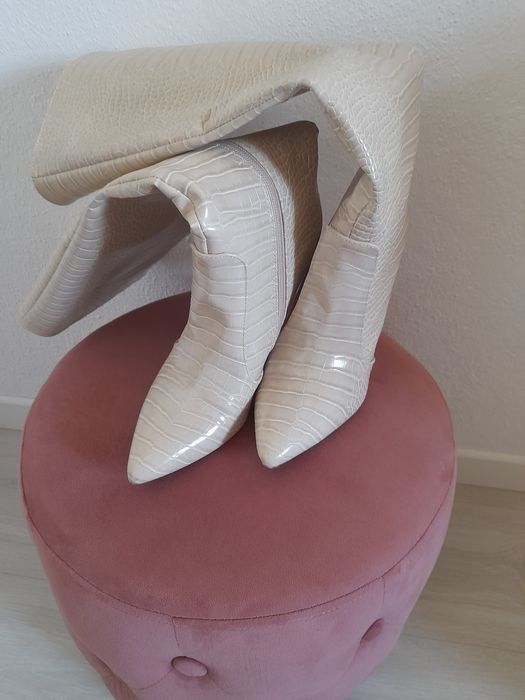 Vendo botas cano alto