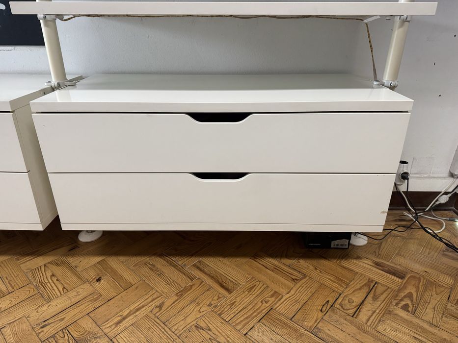 Roupeiro Modelar IKEA