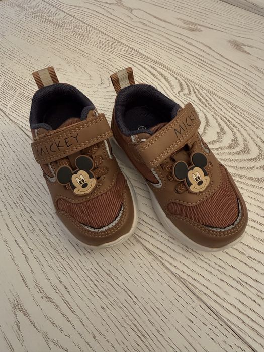 Кросівки 21 розмір