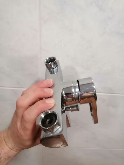 Torneira misturadora, como nova