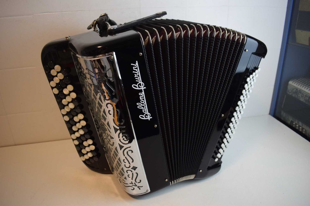 Acordeao Baloni Borini 2 Voz, 80 Baixos. N 133