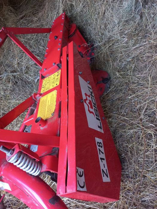 Продам косарку .