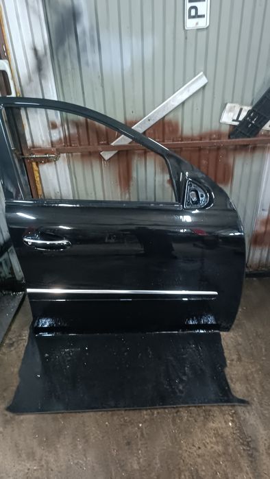 Передні та задні двері mercedes-benz ML w164 в ідеальному стані