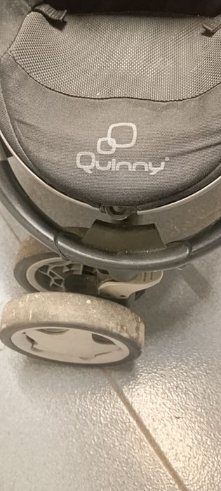 Carrinho de bebe Quinny