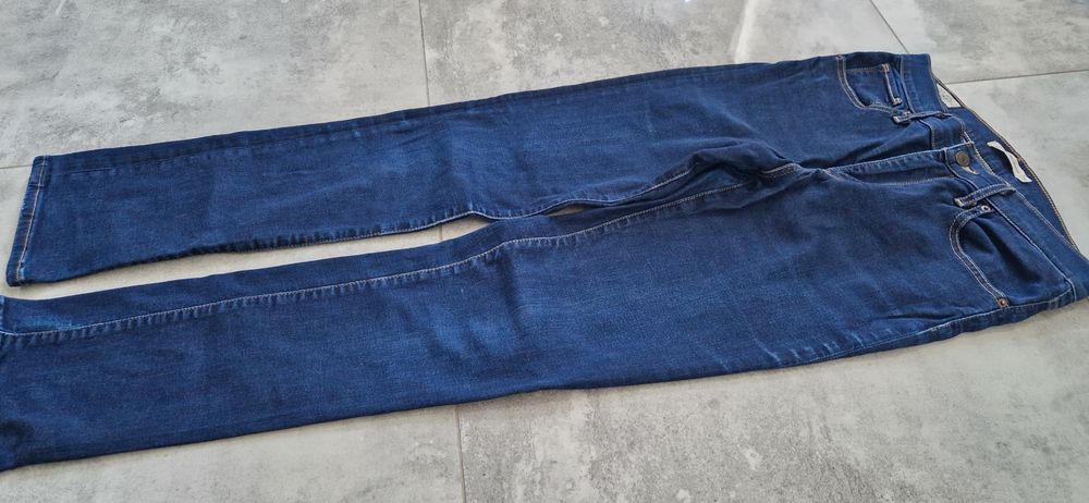 Levis oryginalne 724 high rise straight w29 m 38