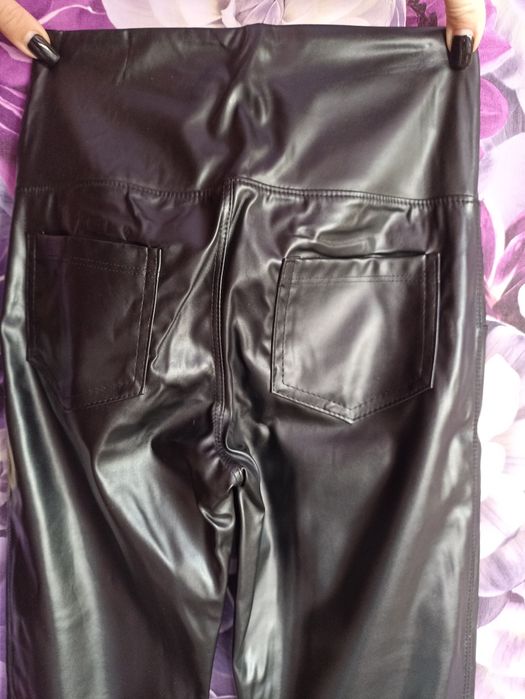 Лосины из экокожи