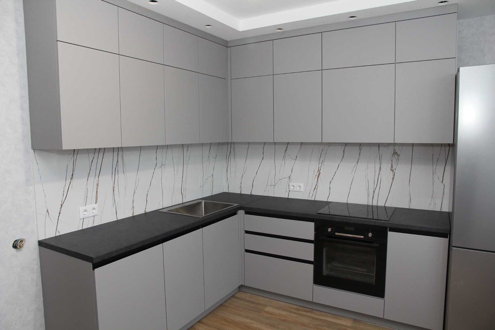 Кухни на заказ. Изготовление в любых размерах. Индивидуальный дизайн.