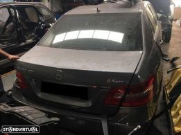 Mercedes E350 CDI 4MATIC de 2010 para peças