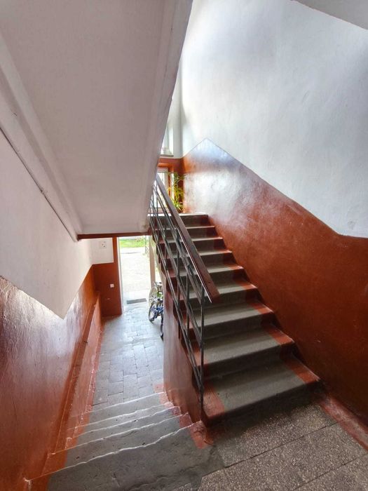 Продаж 2-к. квартири з ремонтом 35.5/29.5/6м² м.Винники 46999$