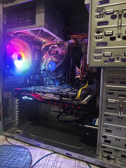 Ігровий ПК 6 ядер: i5-8400/16Gb DDR4/R7 370 4gb/SSD 120+HDD 250