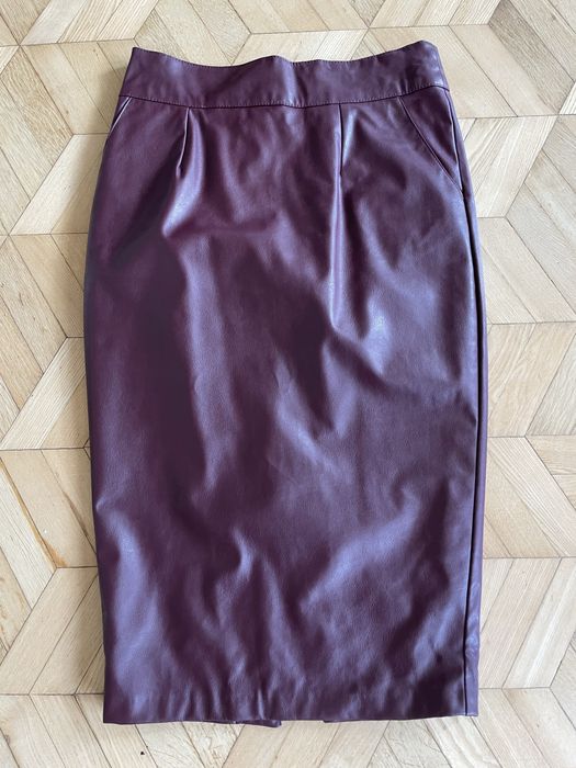 Bordowa spodnica midi