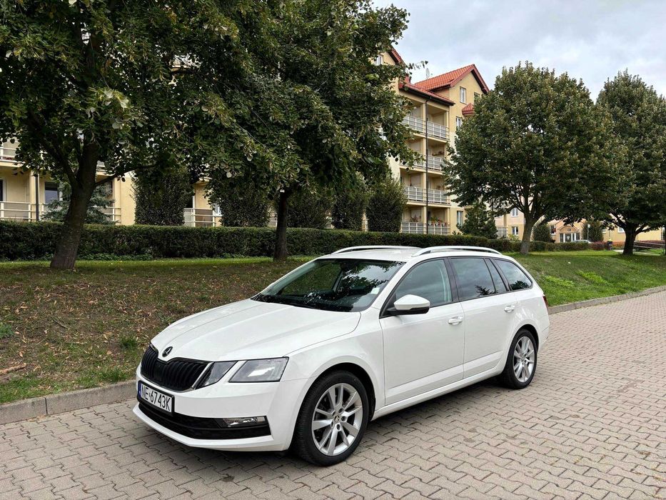 Skoda Octavia III kombi - 1.5 TSI 150 koni DSG automat - biała
