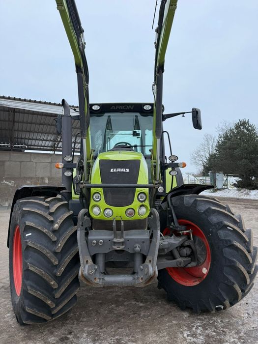 Claas arion 640.