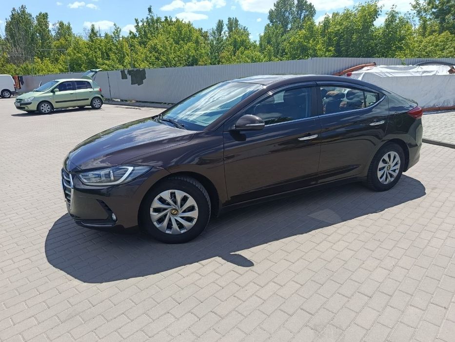 Продам Hyundai Elantra 2018