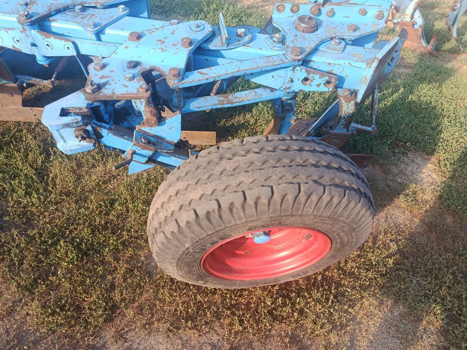 Плуг Lemken vary-opal.